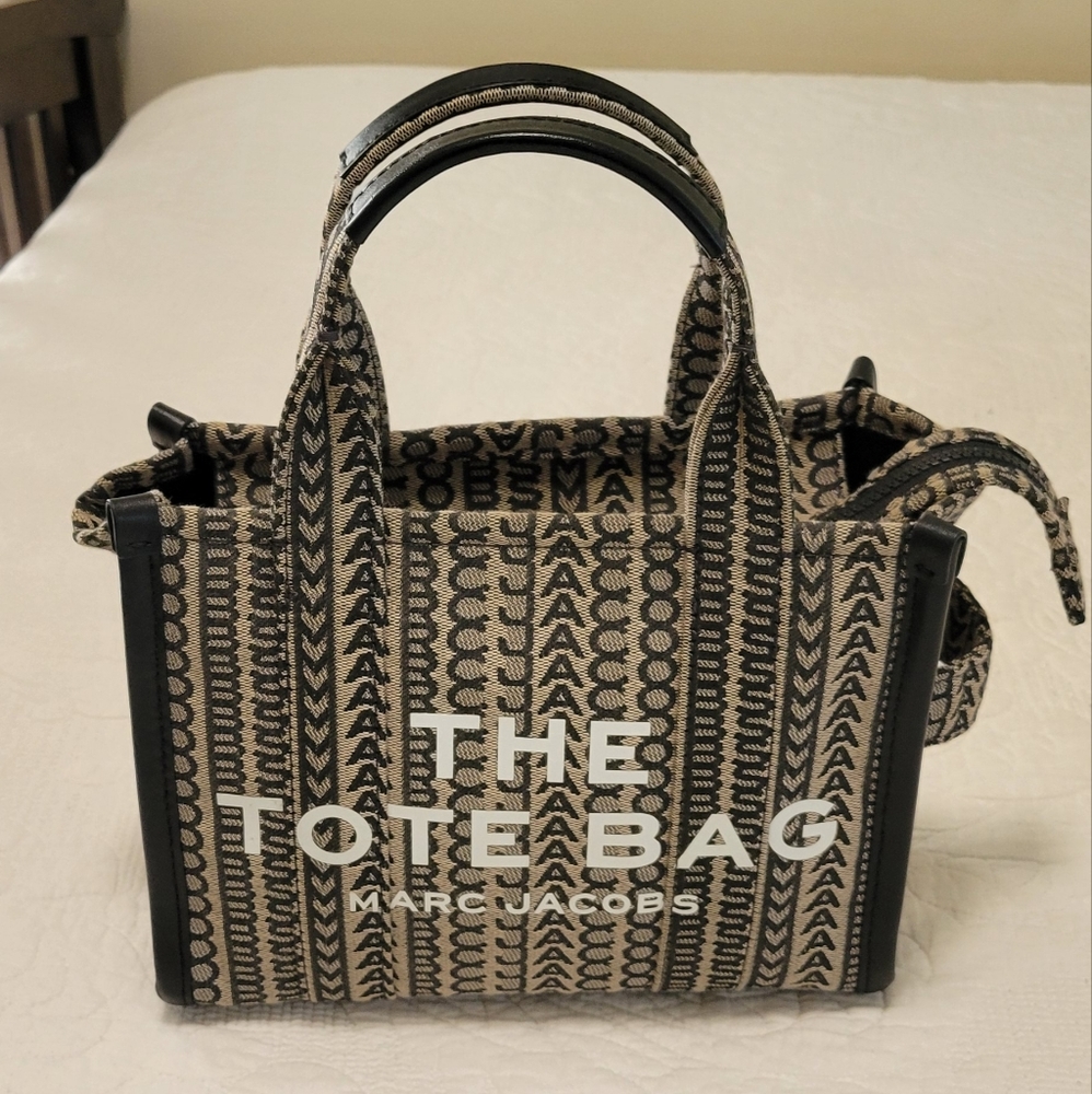 Brand new mini "The Tote Bag" by Marc Jacobs